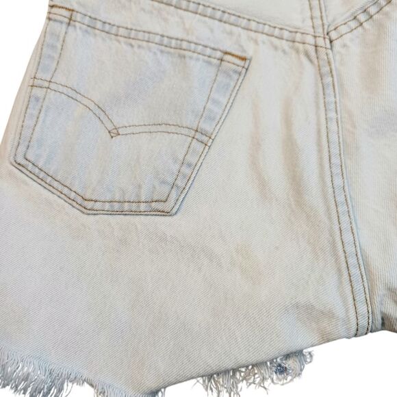 Vintage LEVI'S Rare 80's Cutoff Jean Shorts Original 501 Button Fly 1984 Fit 28 - Picture 11 of 13